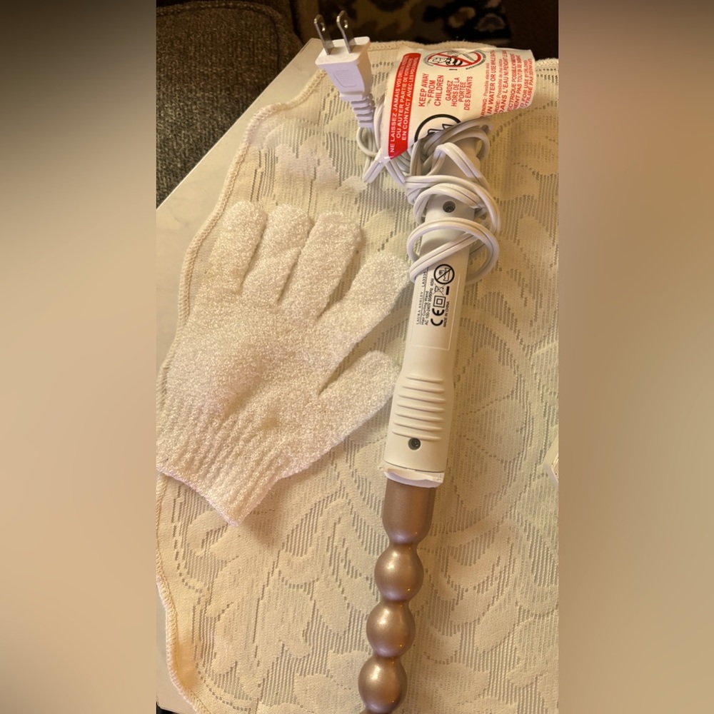 Electric Hair Curler. New. Fast. Protective. Hot